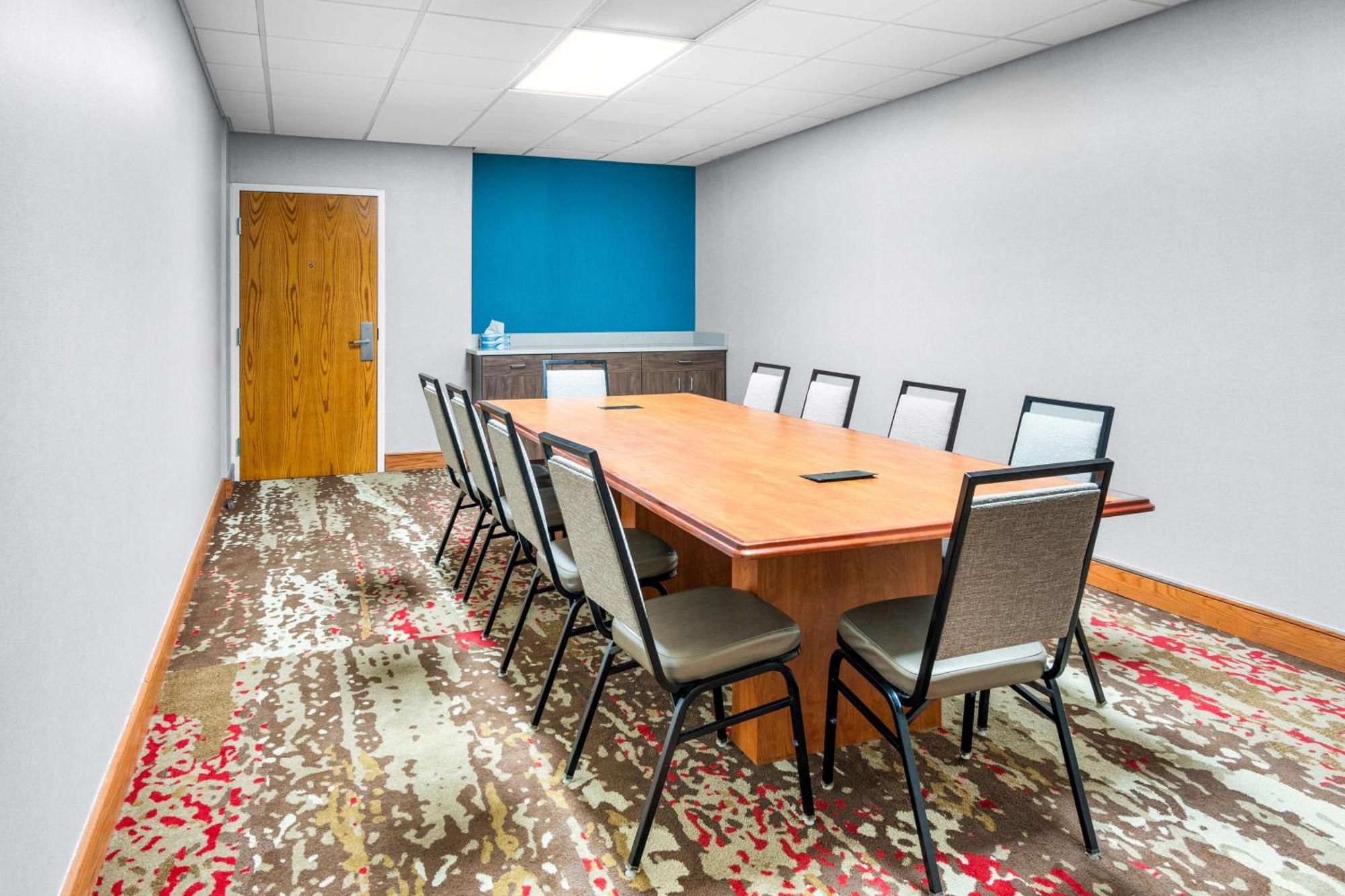 Hampton Inn Grand Rapids/North Walker Dış mekan fotoğraf